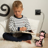 Veilleuse KiddieAlarm Girafe en situation